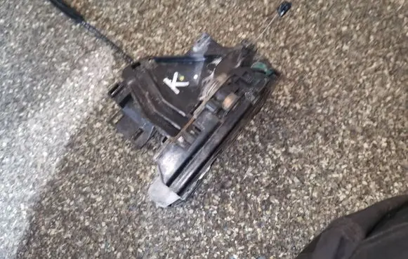 Front door lock