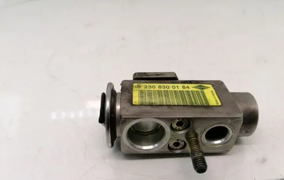 Air conditioning (A/C) expansion valve