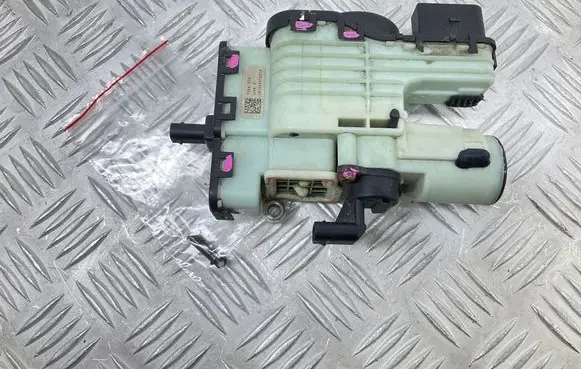 Seat Alhambra (Mk2) Adblue pump 0928404016 1928498780 1457436024