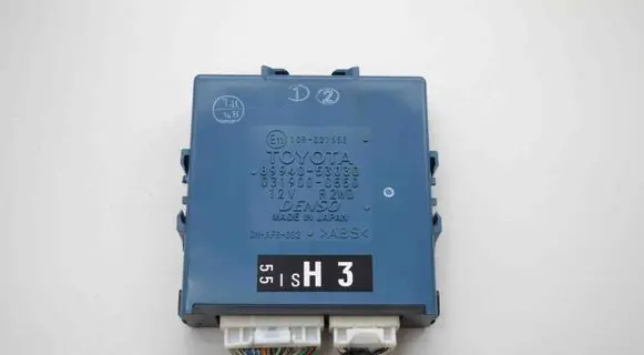 Lexus IS 220D-250-350 Light module LCM 0319000550 8994053030