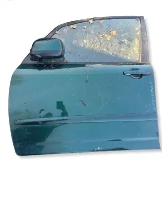 Toyota Corolla E120 E130 Front door 