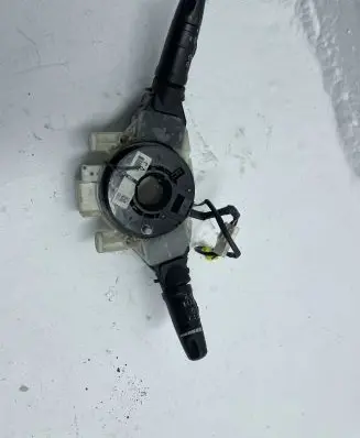 Nissan Primera Wiper turn signal indicator stalk/switch 25560AV620 25260AV610 25540AV620