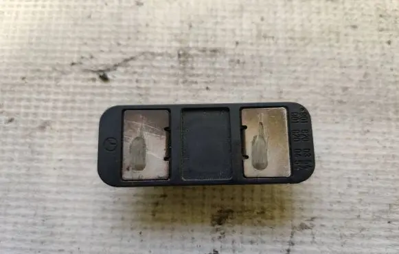 Volkswagen II LT Sliding door contact joint 9018200454 9018200354