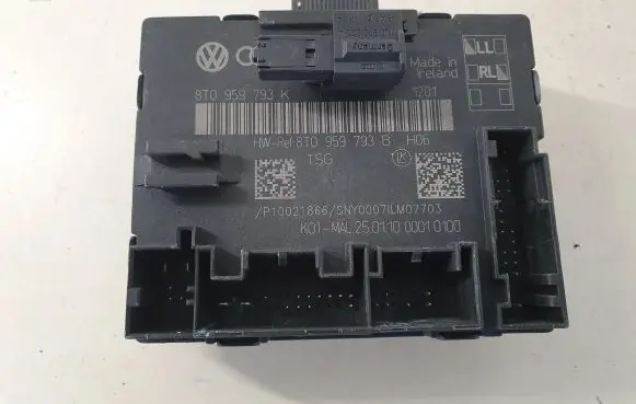 Audi A5 8T 8F Door control unit/module 8T0959793K