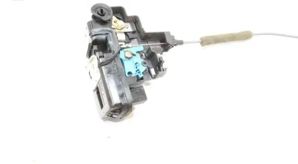 Opel Antara Coupe door lock (next to the handle) 