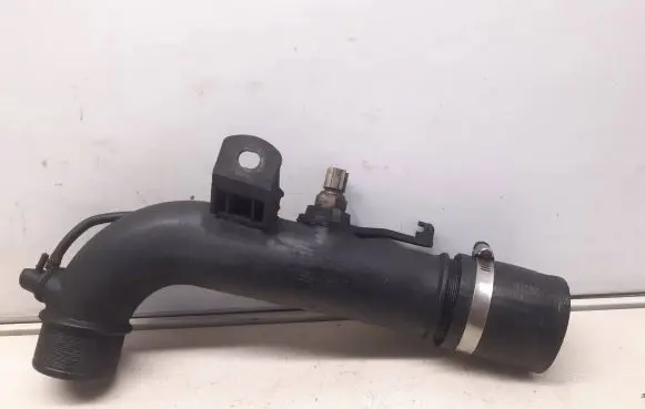 Toyota Avensis T250 Intercooler hose/pipe 173620R010