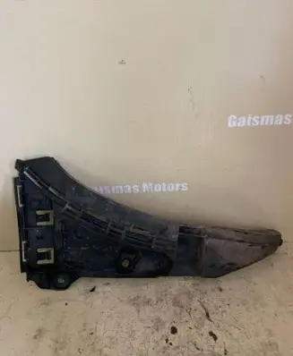 Volvo XC90 Front bumper mounting bracket 08620563