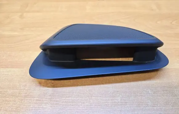 Volvo XC60 Dash center speaker trim cover 30755852 30755853