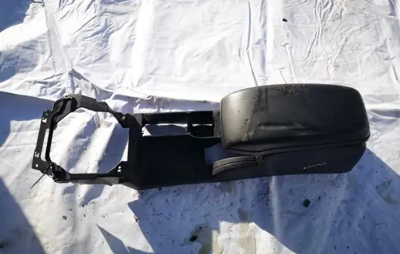 Ford Mondeo Mk III Armrest 97aga048a42abw 1s7xe048a42acw