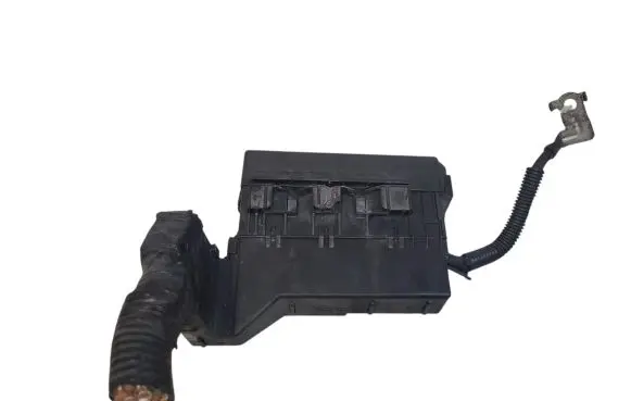 Nissan X-Trail T30 Fuse module 72545078 71543266 24382