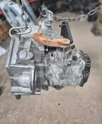 Volkswagen Transporter - Caravelle T5 Manual 5 speed gearbox JQU 1406583