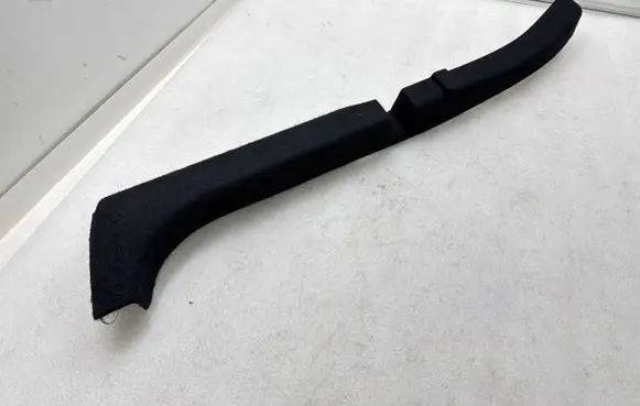 Tesla Model Y Centre console side trim rear 149295300C 149529300 164151