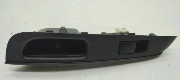 Nissan Note (E12) Quarter vent window switch 
