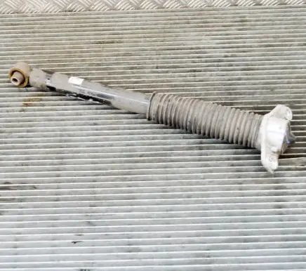 Hyundai Tucson TL Rear shock absorber/damper 55300D7000