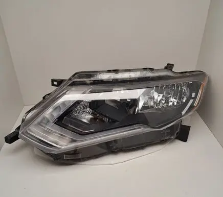 Nissan X-Trail T32 Headlight/headlamp