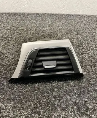BMW 4 F36 Gran coupe Dashboard side air vent grill/cover trim 9231995