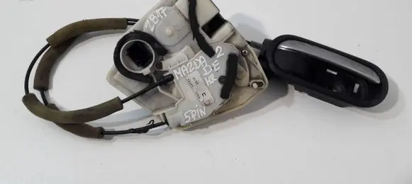 Mazda 2 Rear door lock F96G15R2