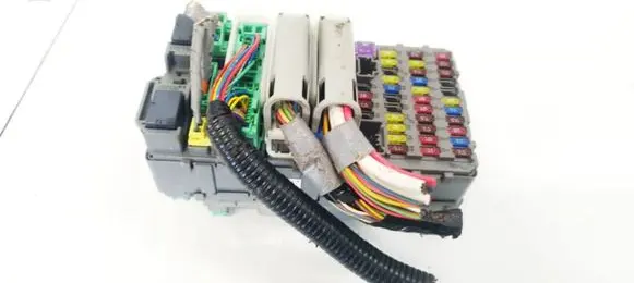 Honda Civic Fuse box set A000011 A-000011
