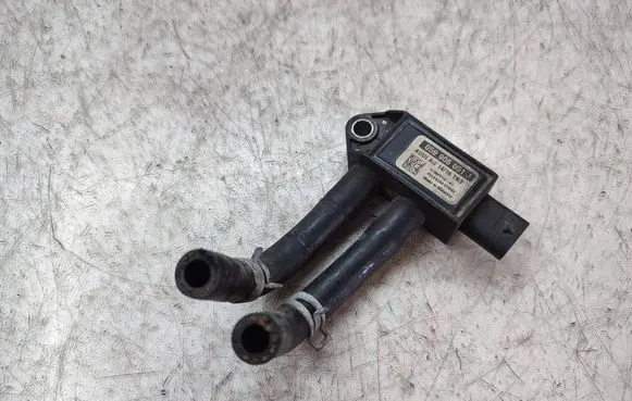 Volkswagen Amarok Exhaust gas pressure sensor 059906051J