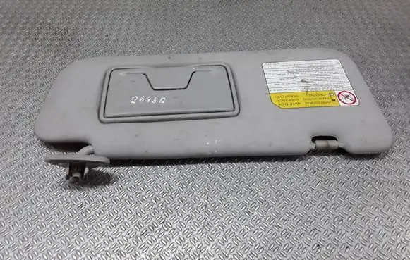 Mitsubishi Grandis Sun visor