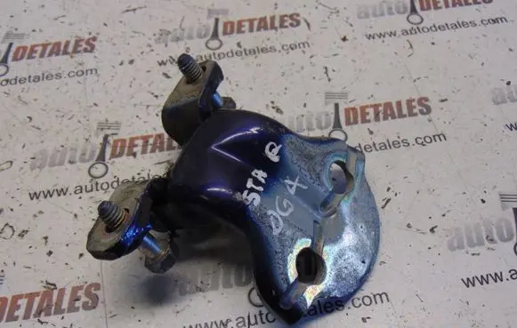 Mitsubishi Space Star Rear door lower hinge