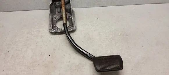Jeep Grand Cherokee Brake pedal 52124732AC