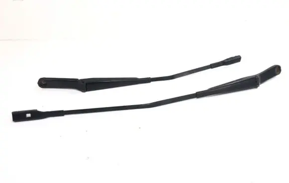 Front wiper blade arm