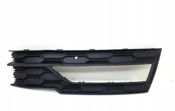 Skoda Octavia Mk4 Front bumper lower grill 5E3807682