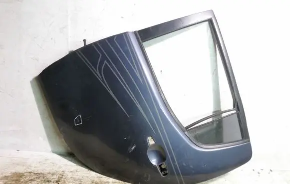 Mitsubishi L200 Rear door