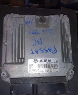 Volkswagen PASSAT B6 Engine control unit/module 03L907309 1039S30090 0281015029