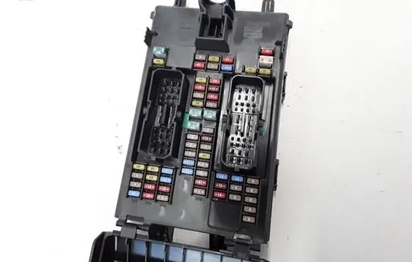 Volvo S90, V90 Fuse module 31346672