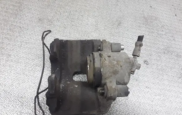 Volkswagen PASSAT B6 Front brake caliper