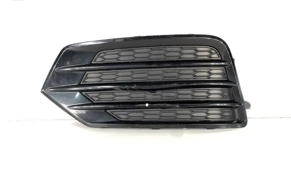 Audi Q3 8U Front bumper lower grill 8U0807151B