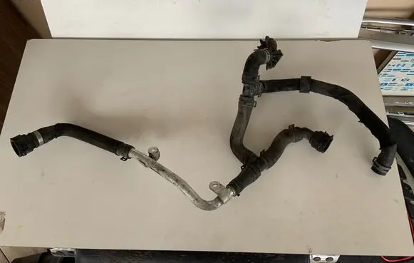 Audi A7 S7 4G Engine coolant pipe/hose 4G0121071N 4G0122109 4G0145920C