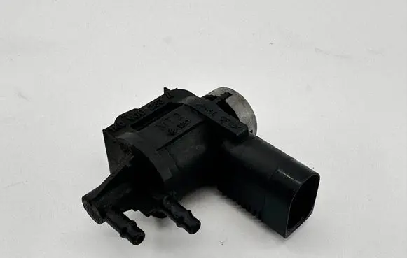 Skoda Superb B6 (3T) Turbo solenoid valve 1K0906283A