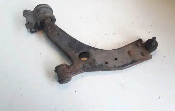 Volvo V50 Front lower control arm/wishbone