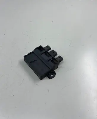 Land Rover Range Rover Velar Tailgate/trunk control unit/module C74781102