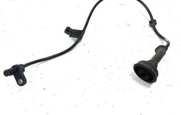 Mercedes-Benz A W169 ABS rear brake sensor A1695450623