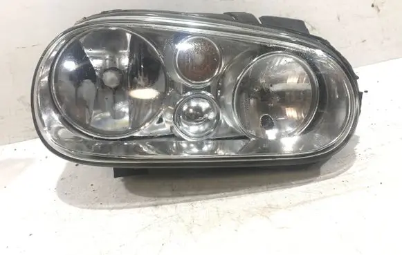 Volkswagen Golf IV Headlight/headlamp