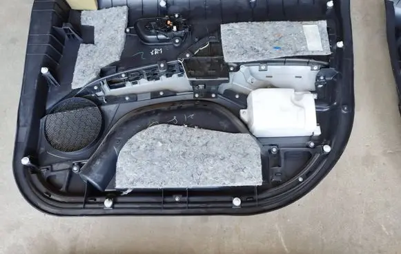 Peugeot 4007 Door card panel trim set 