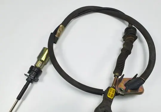 Ford Mondeo Mk III Gear shift cable linkage 161299