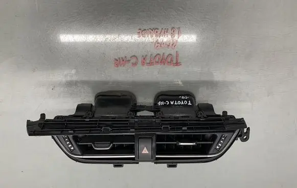 Toyota C-HR I Dash center air vent grill 55670-F4010