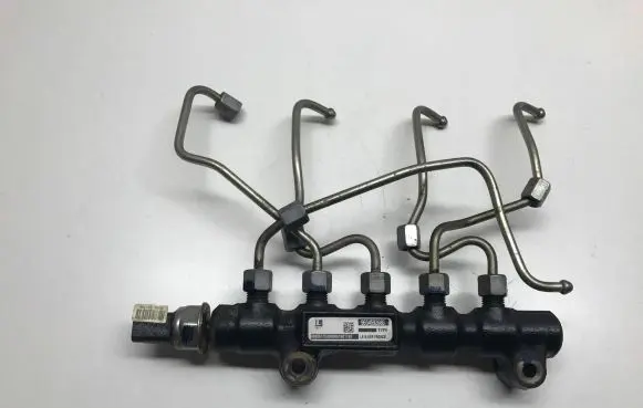 Ford Mondeo MK IV Fuel main line pipe 9654592680 9655465480