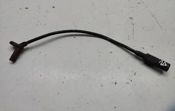 Mercedes-Benz ML W164 ABS rear brake sensor A1645401517
