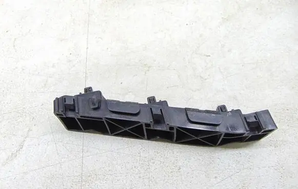 Renault Koleos I Front bumper mounting bracket 622213473R
