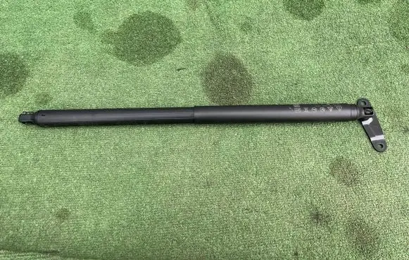 Volkswagen Golf VIII Tailgate strut 5H9827552C 021224