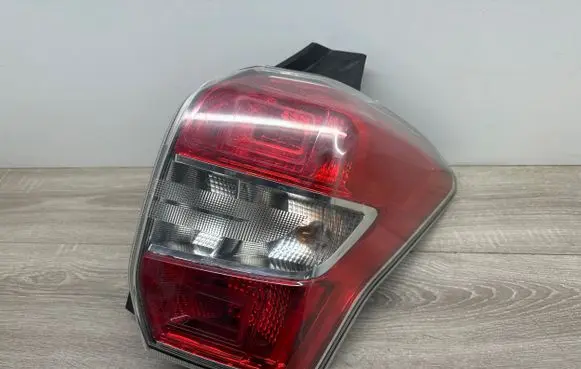 Subaru Forester SJ Rear/tail lights 84201SG000 A4M1810000