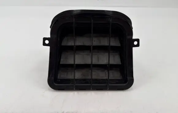 Audi A5 8T 8F Quarter panel pressure vent 8K0819161C