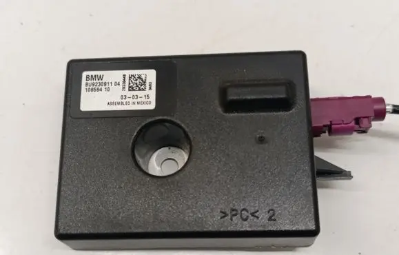 BMW 2 F22 F23 Aerial antenna amplifier 9230911
