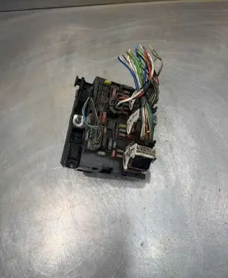 Peugeot 308 Fuse module 9675878280